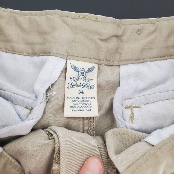 Faded Glory Cargo Shorts - Picture 4 of 9